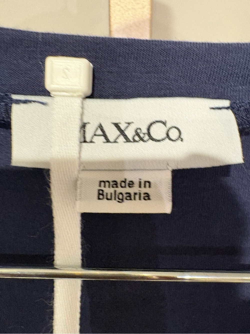 Max And Co Size S 92% Cotton Navy Blue Top - Picture 2 of 4
